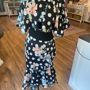 2 pc skirt set new with tags